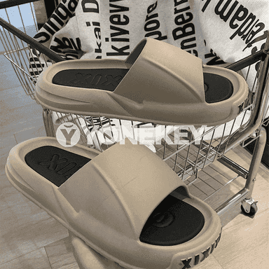 Erkekler üçin tomus şypbyklary