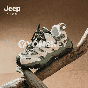 JEEP oglan çagalar üçin krasowkalar.