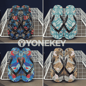 Erkekler üçin niýetlenen tomusda geýilýän açyk şypbyklar.
