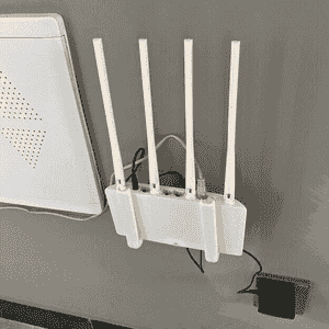 wifi rack marşrutizator saklaýyş çeňňek.