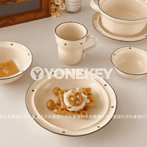 Aşhanada we öýde ulanylýan gaplar